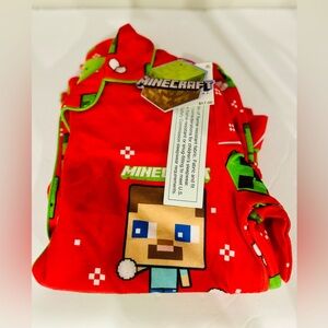 NWT Minecraft Christmas Pajamas M 8/10